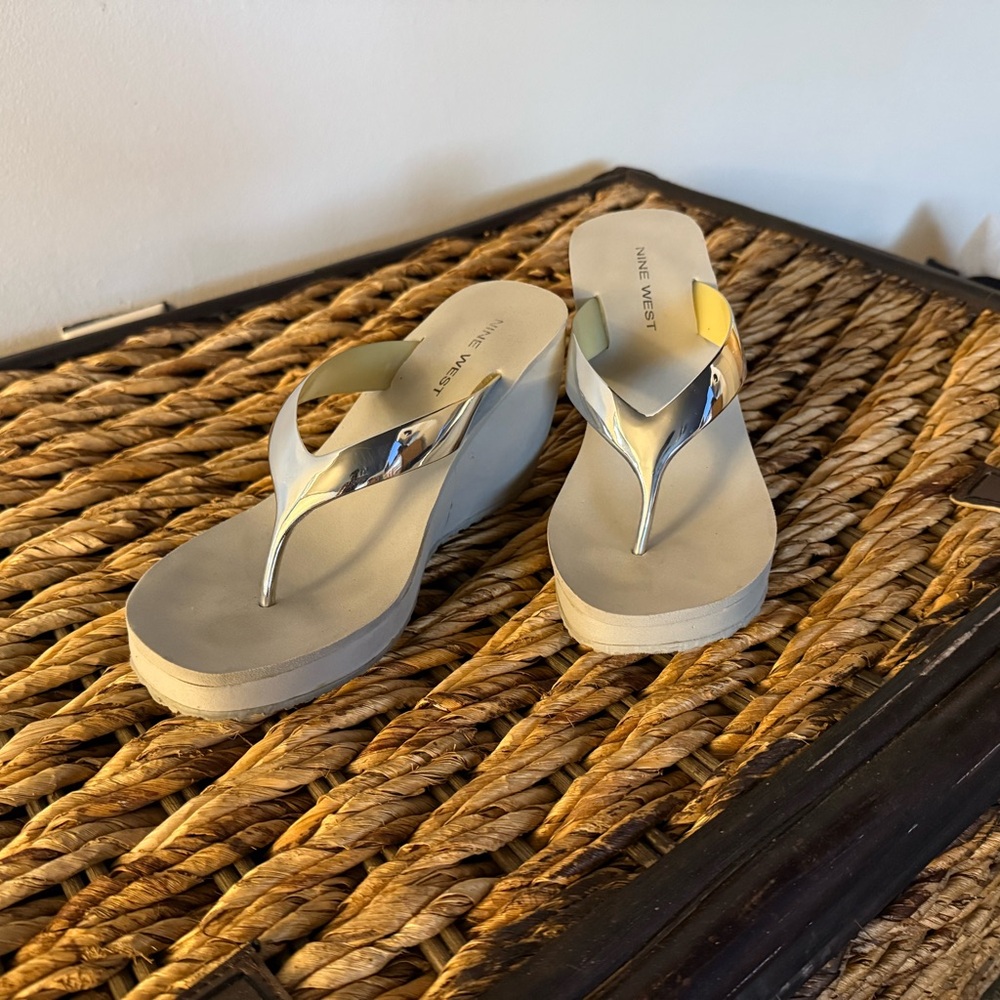 Nine West - Grey wedge flip flop